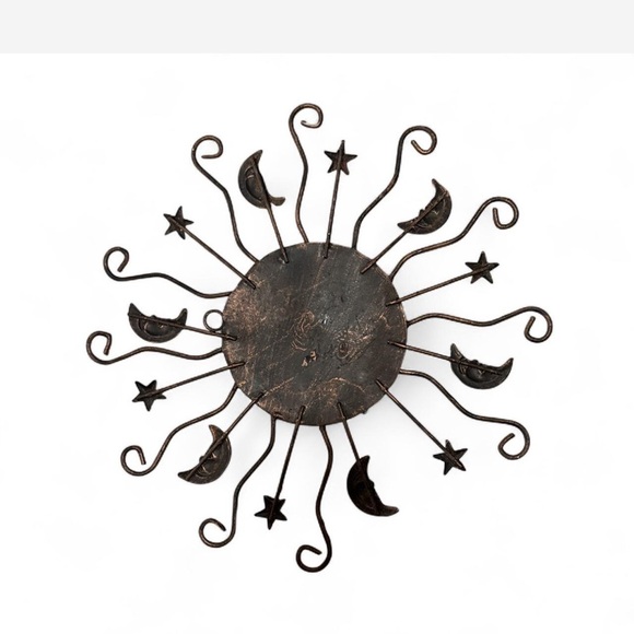 One Vintage Sun & Moon Celestial Metal Rustic Wall Decor 14x14” - Picture 10 of 10